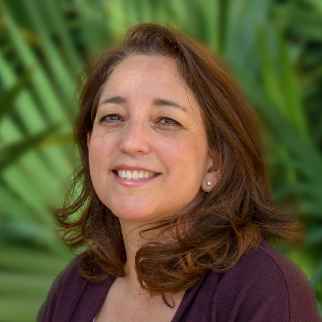 Photo of Barbara Tavares
