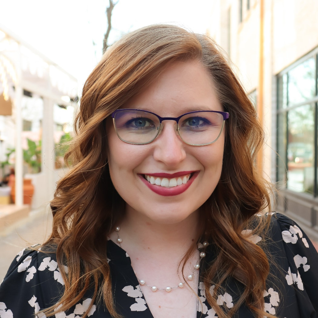Photo of Hannah Ellis