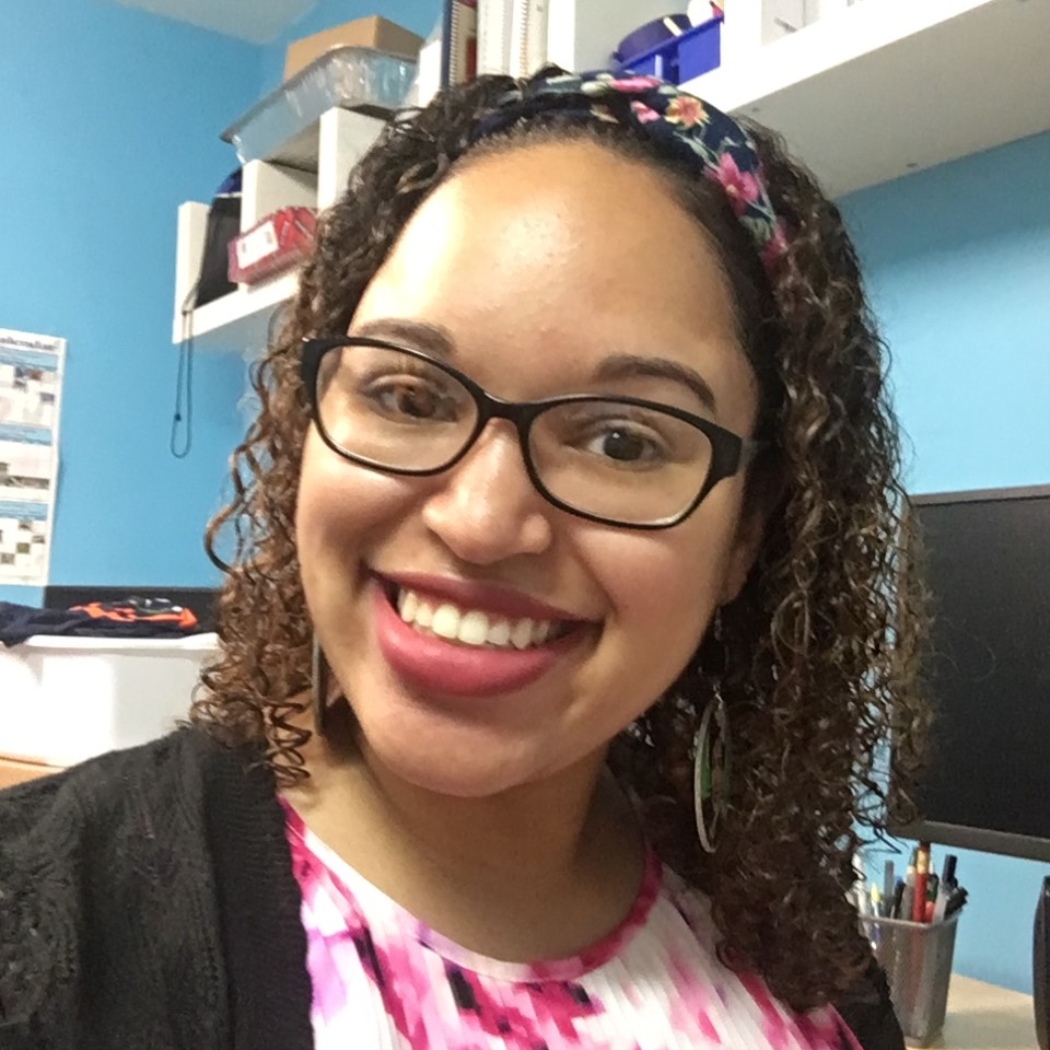 Photo of Lauren Lockhart